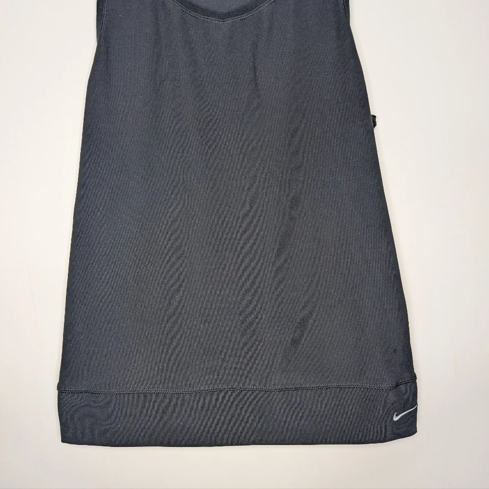 Nike Fit Dry Women's Black Racerback Athletic Workout Summer Tank Top Size Small